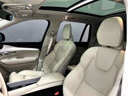 VOLVO - XC90 - 2019/2019 - Preta - Sob Consulta