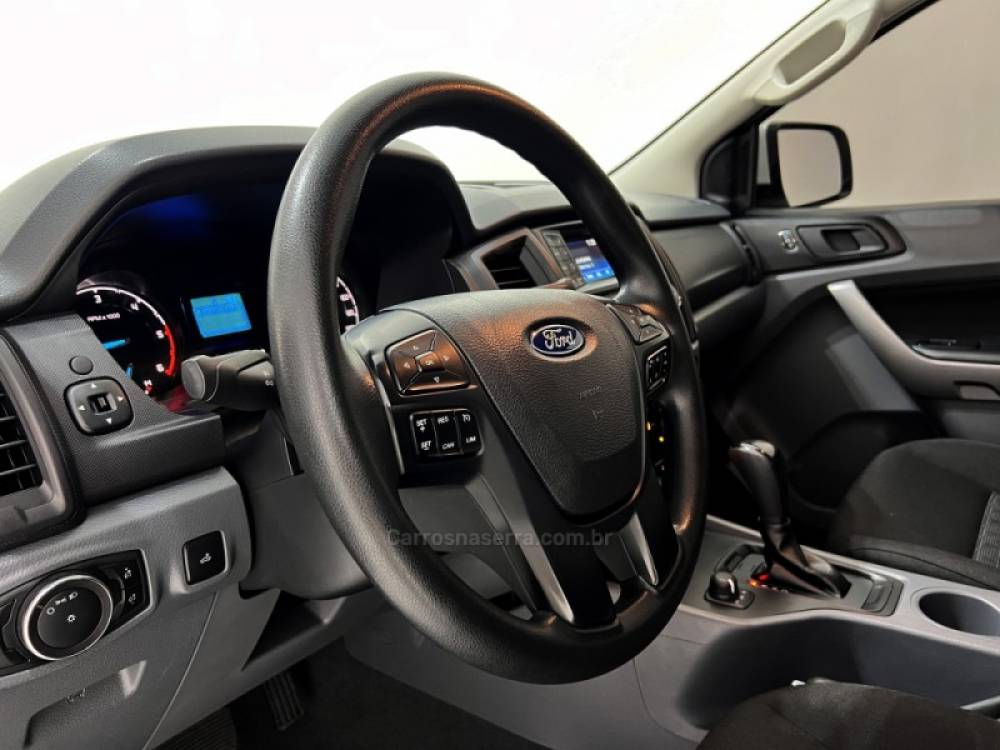 FORD - RANGER - 2019/2019 - Branca - Sob Consulta