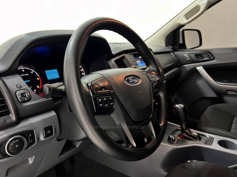 FORD - RANGER - 2019/2019 - Branca - Sob Consulta