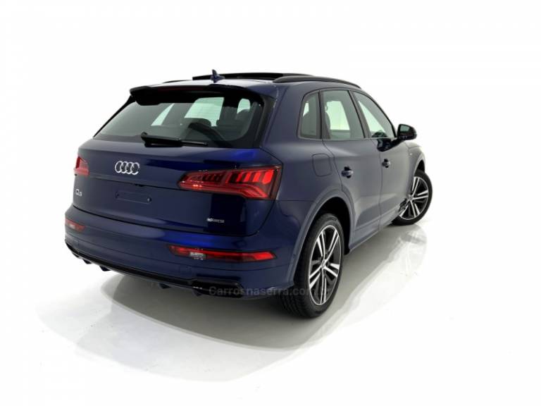 AUDI - Q5 - 2020/2020 - Azul - Sob Consulta
