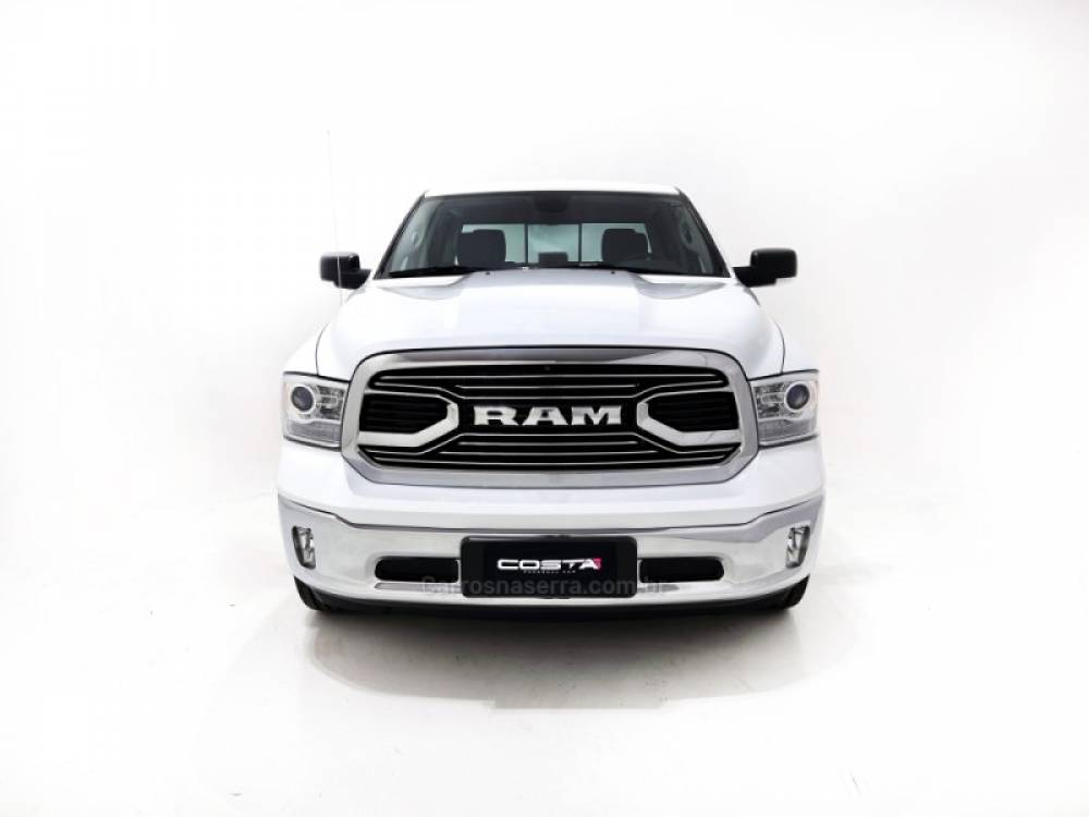 RAM - CLASSIC - 2023/2023 - Branca - Sob Consulta
