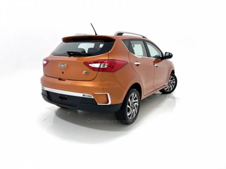 JAC - T40 - 2020/2020 - Laranja - Sob Consulta