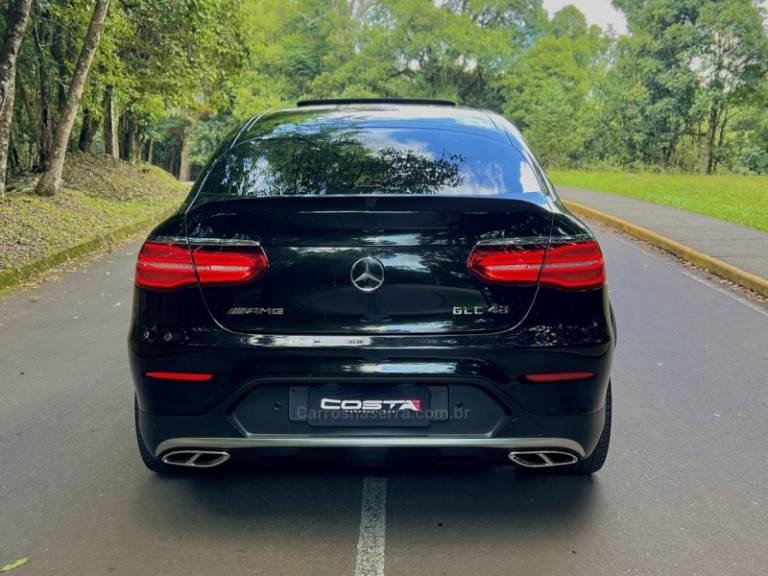 MERCEDES-BENZ - GLC 43 AMG - 2019/2019 - Preta - R$ 359.900,00
