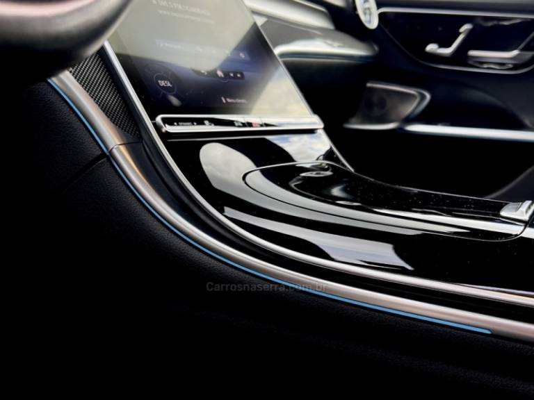MERCEDES-BENZ - C 200 - 2022/2022 - Cinza - R$ 289.000,00