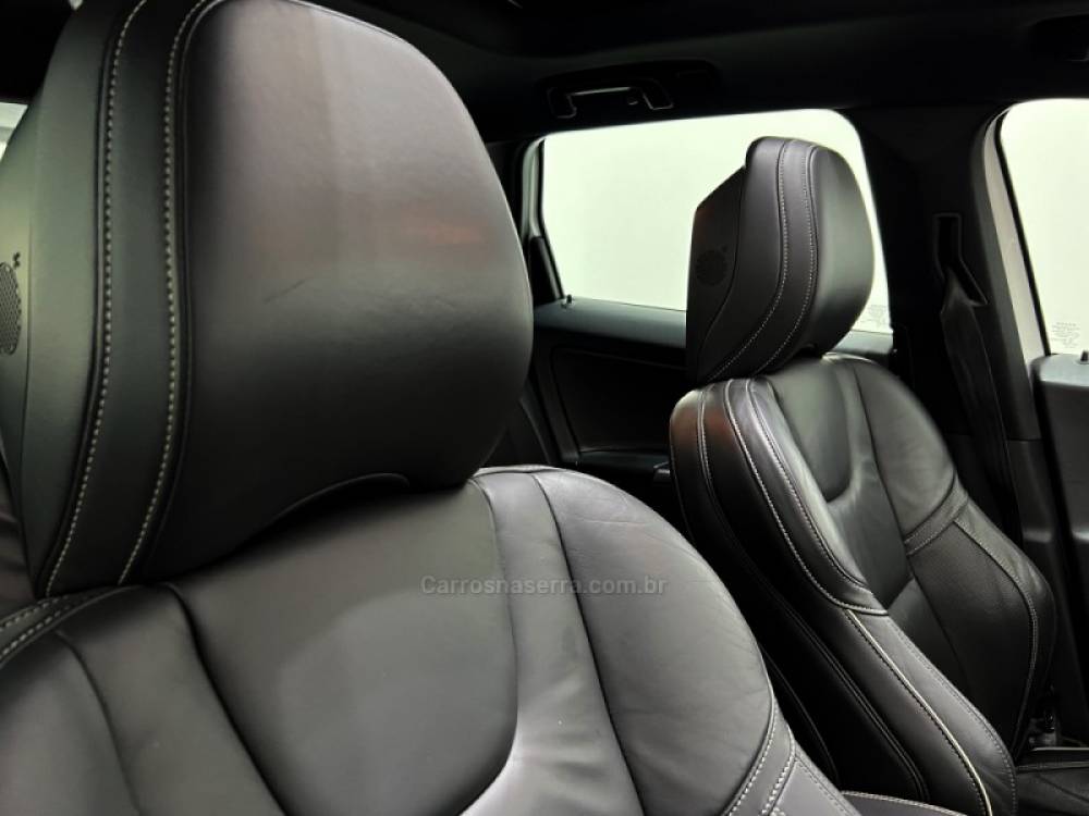 VOLVO - XC60 - 2015/2015 - Branca - Sob Consulta