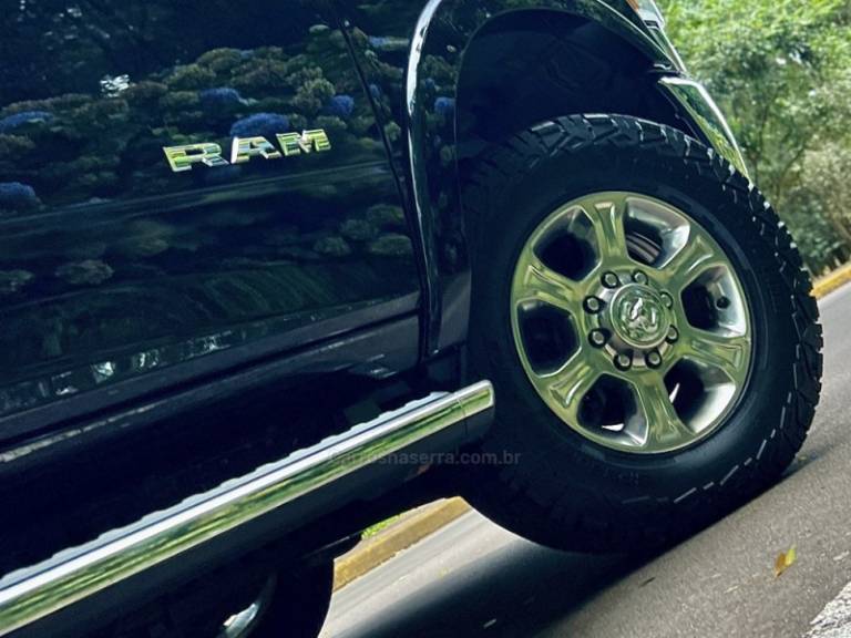 RAM - 2500 LARAMIE - 2021/2021 - Preta - R$ 369.900,00