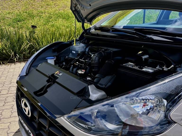 HYUNDAI - HB20S - 2022/2022 - Dourada - Sob Consulta
