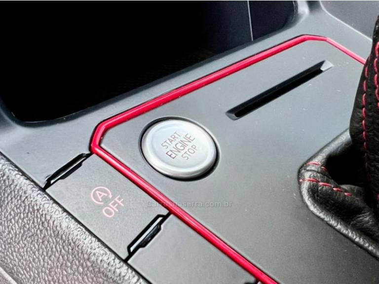 VOLKSWAGEN - POLO - 2021/2021 - Branca - R$ 114.000,00