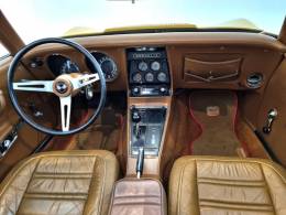 CHEVROLET - CORVETTE - 1973/1973 - Laranja - Sob Consulta