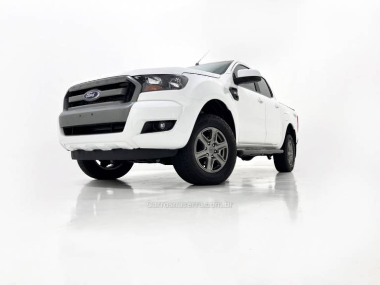 FORD - RANGER - 2019/2019 - Branca - Sob Consulta