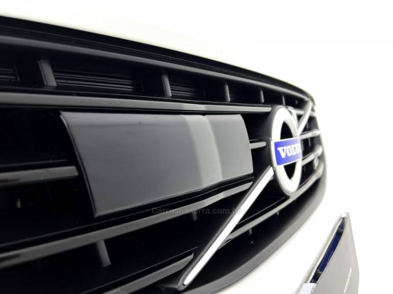 VOLVO - XC60 - 2015/2015 - Branca - Sob Consulta