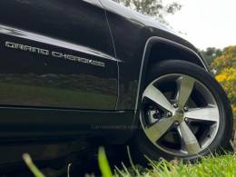 JEEP - GRAND CHEROKEE - 2015/2015 - Cinza - R$ 125.000,00