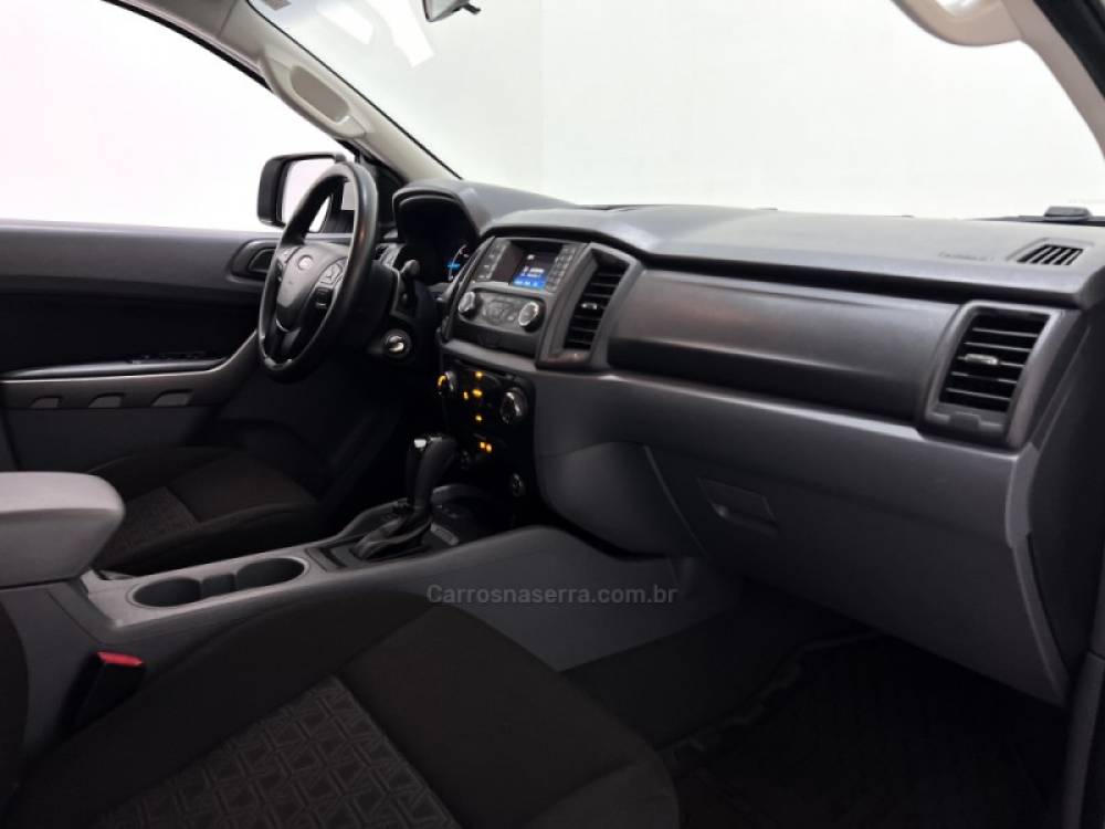 FORD - RANGER - 2019/2019 - Branca - Sob Consulta