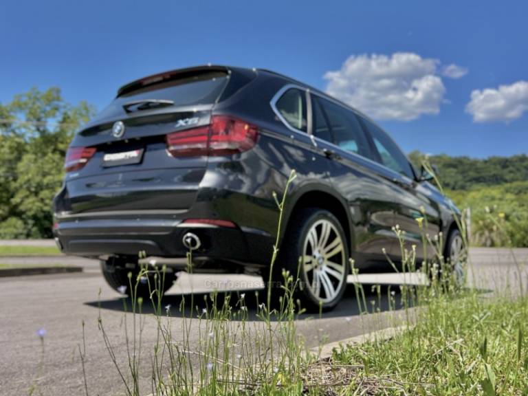 BMW - X5 - 2015/2015 - Cinza - Sob Consulta