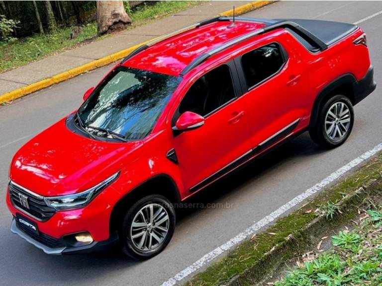 FIAT - STRADA - 2022/2022 - Vermelha - R$ 111.900,00