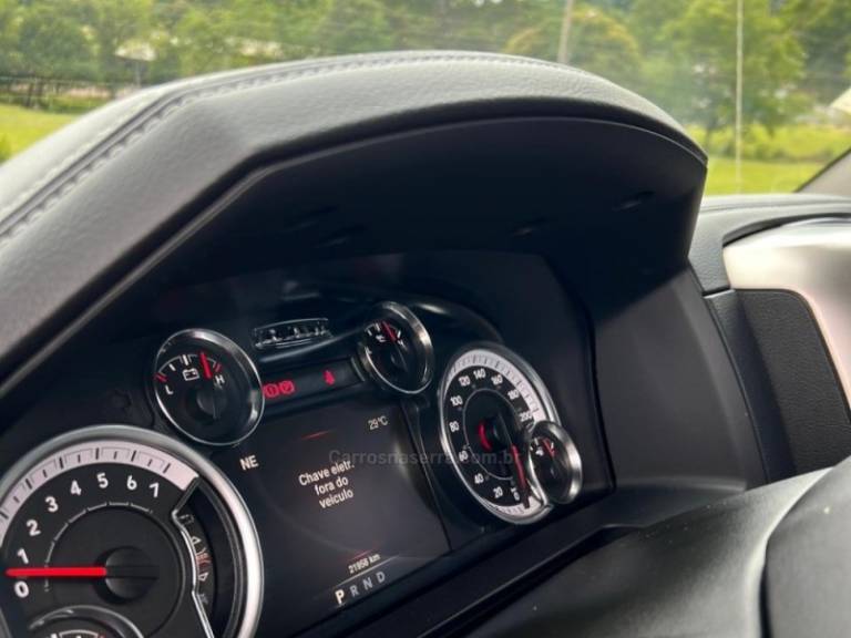 RAM - 1500 - 2022/2022 - Preta - R$ 299.900,00