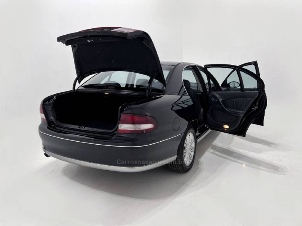 CHEVROLET - OMEGA - 2000/2000 - Preta - R$ 69.900,00