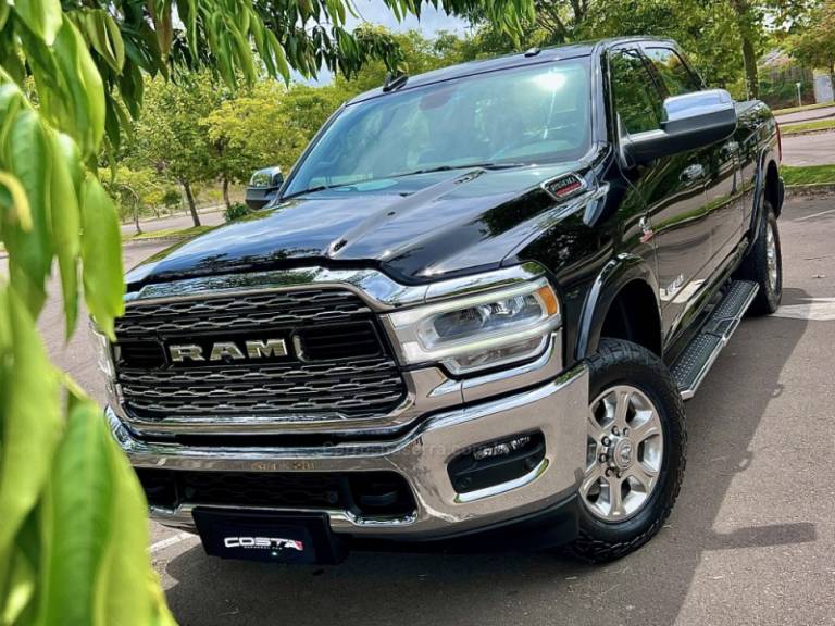 RAM - 2500 LARAMIE - 2021/2021 - Preta - R$ 369.900,00