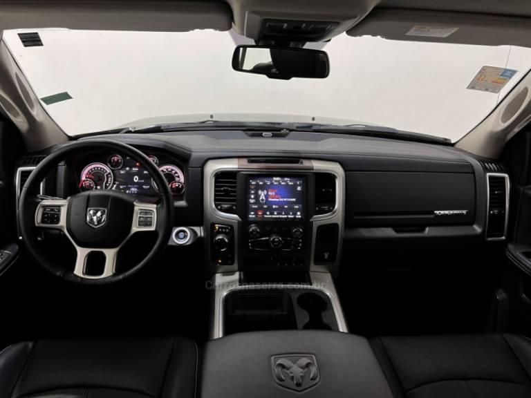 RAM - CLASSIC - 2022/2022 - Preta - Sob Consulta