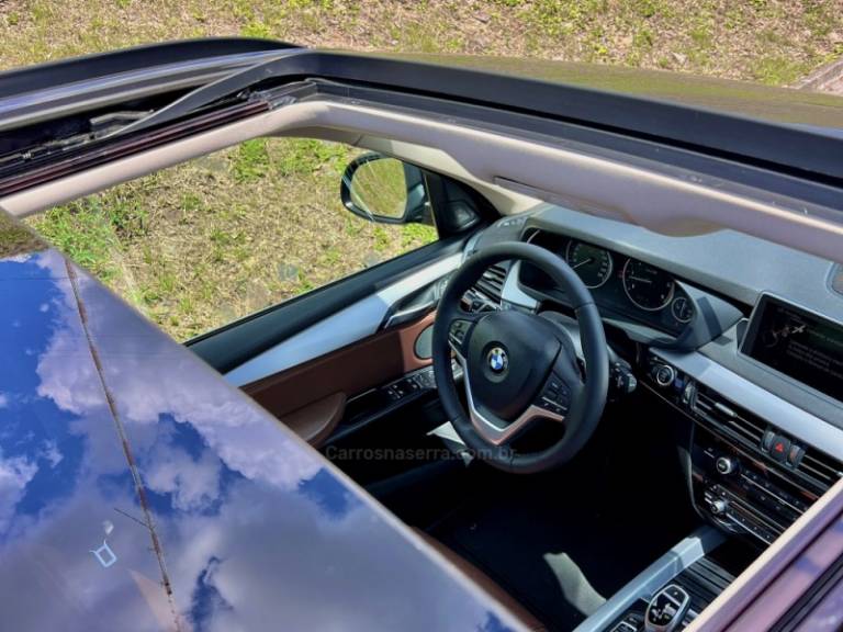 BMW - X5 - 2015/2015 - Cinza - Sob Consulta