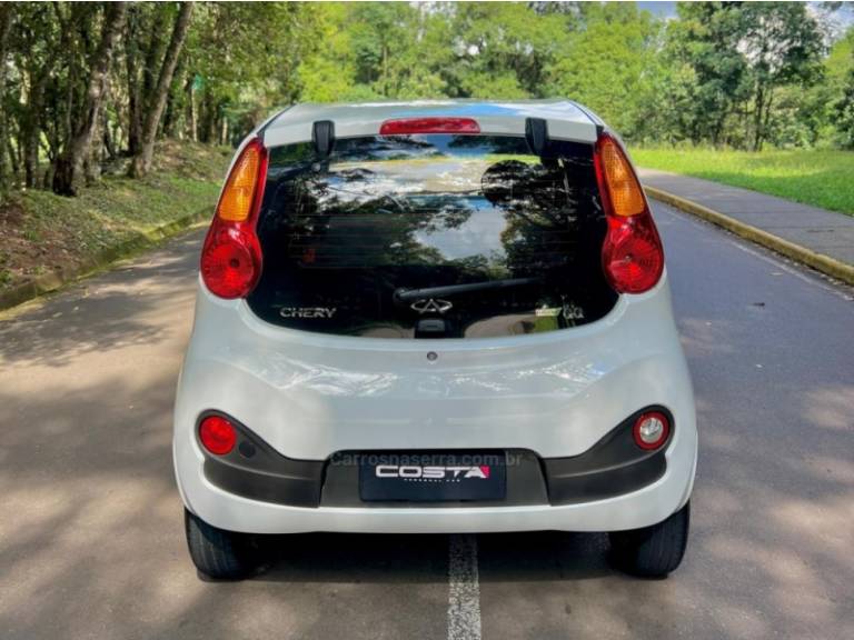 CHERY - QQ - 2018/2018 - Branca - R$ 34.900,00
