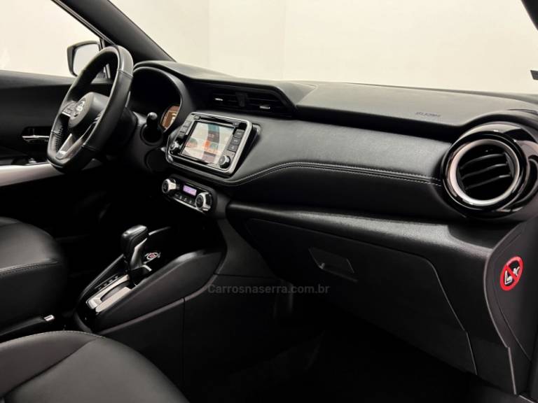 NISSAN - KICKS - 2020/2020 - Branca - Sob Consulta