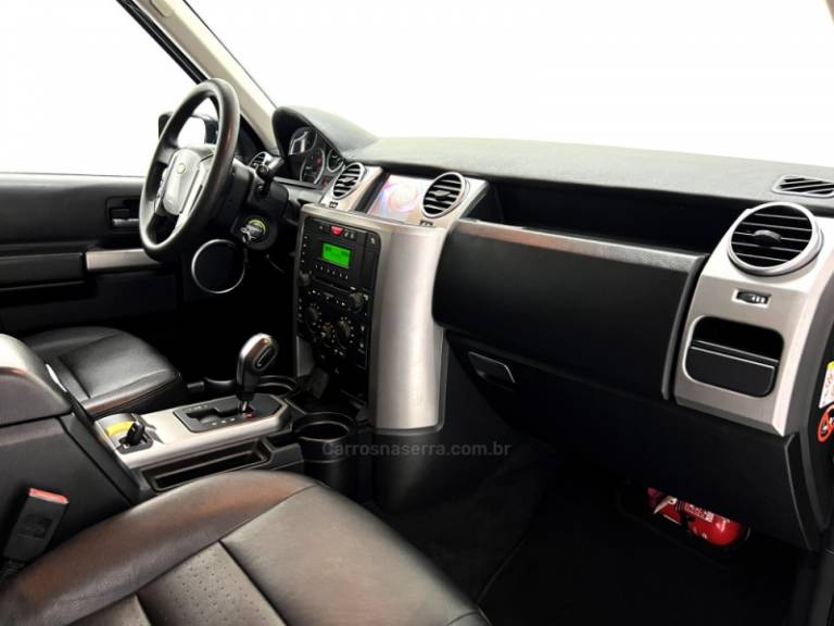 LAND ROVER - DISCOVERY 3 - 2008/2008 - Preta - Sob Consulta