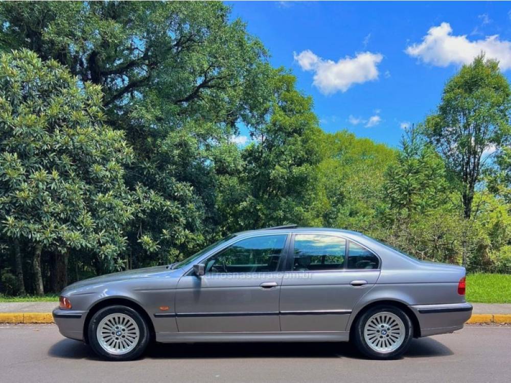 BMW - 528I - 1996/1996 - Cinza - R$ 69.900,00
