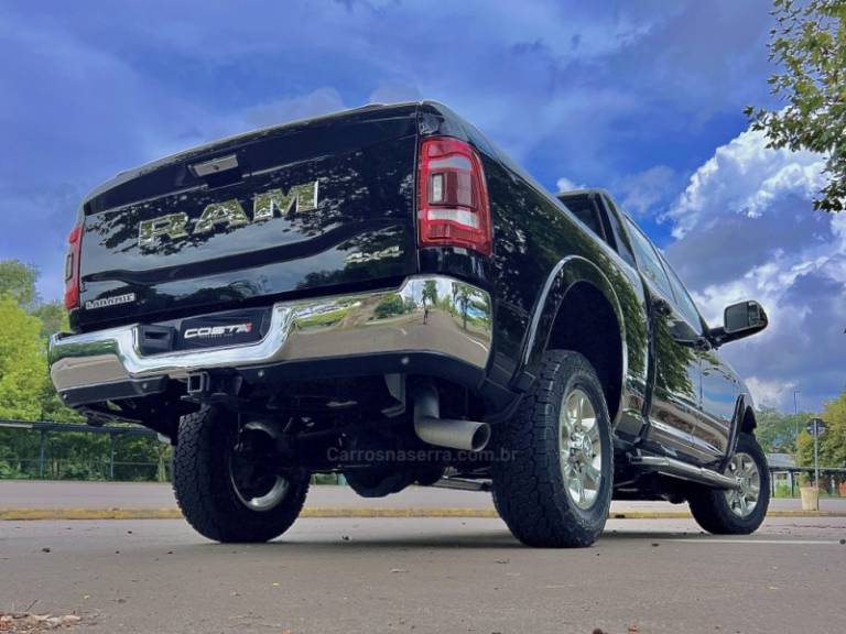 RAM - 2500 LARAMIE - 2021/2021 - Preta - R$ 369.900,00