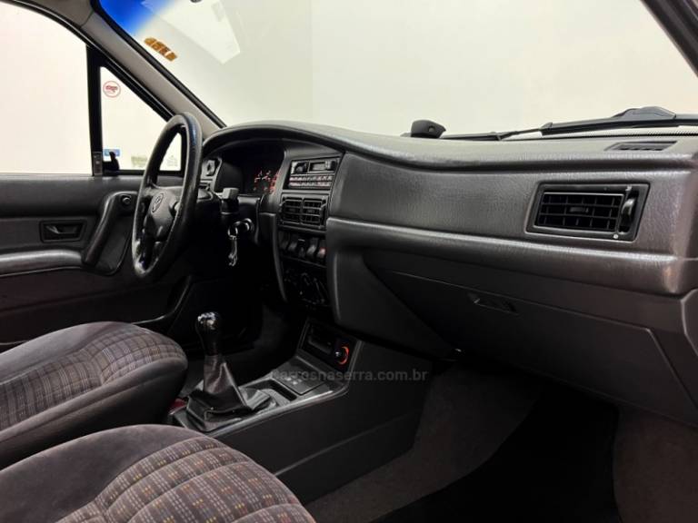 VOLKSWAGEN - SANTANA - 1995/1995 - Azul - Sob Consulta