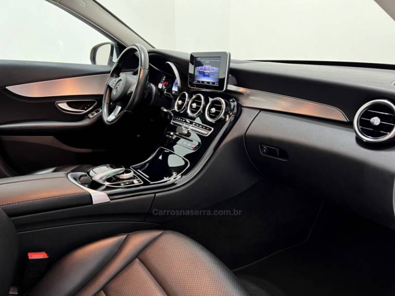 MERCEDES-BENZ - C 180 - 2015/2015 - Branca - Sob Consulta