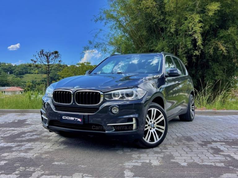 BMW - X5 - 2015/2015 - Cinza - Sob Consulta