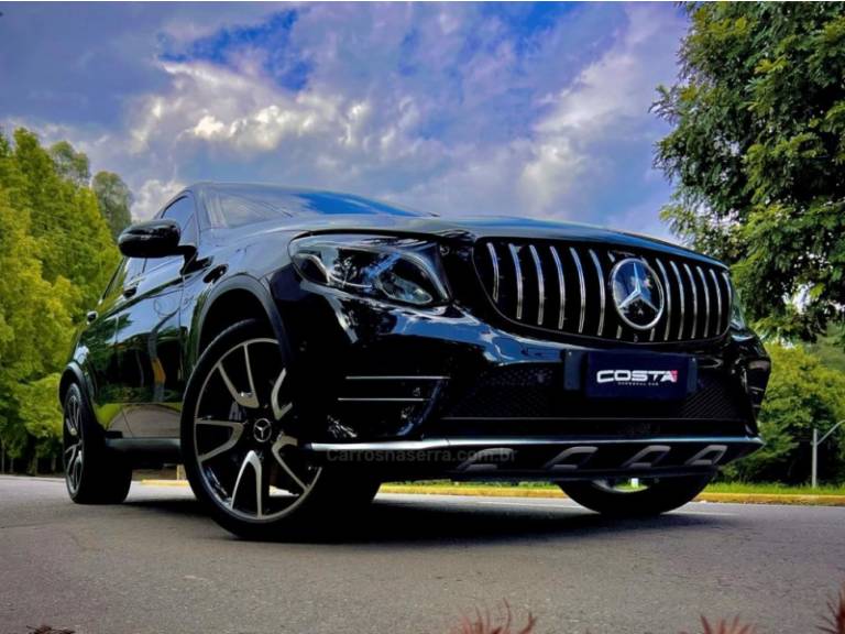MERCEDES-BENZ - GLC 43 AMG - 2019/2019 - Preta - R$ 359.900,00