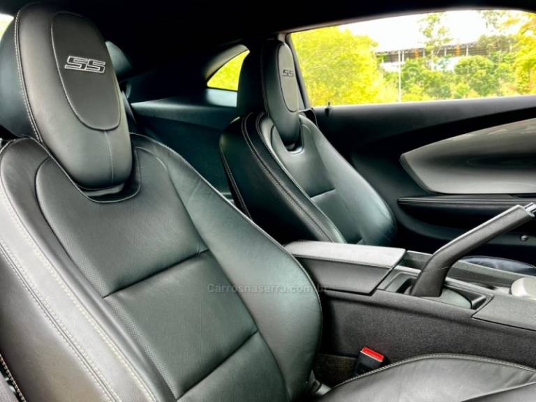 CHEVROLET - CAMARO - 2011/2011 - Amarela - R$ 350.000,00