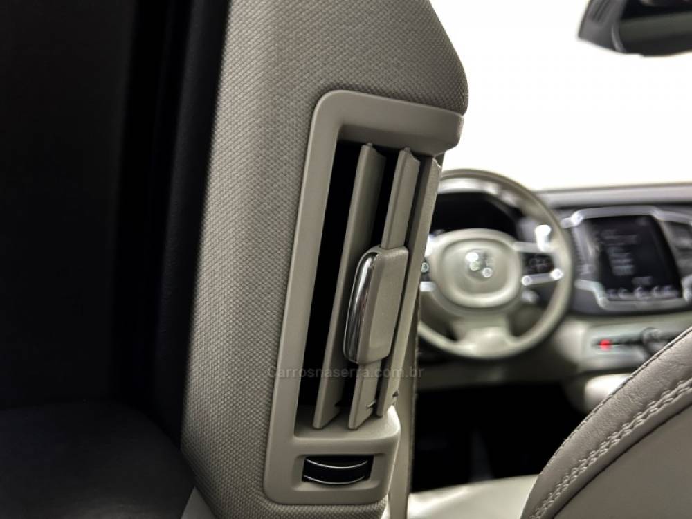 VOLVO - XC90 - 2019/2019 - Preta - Sob Consulta