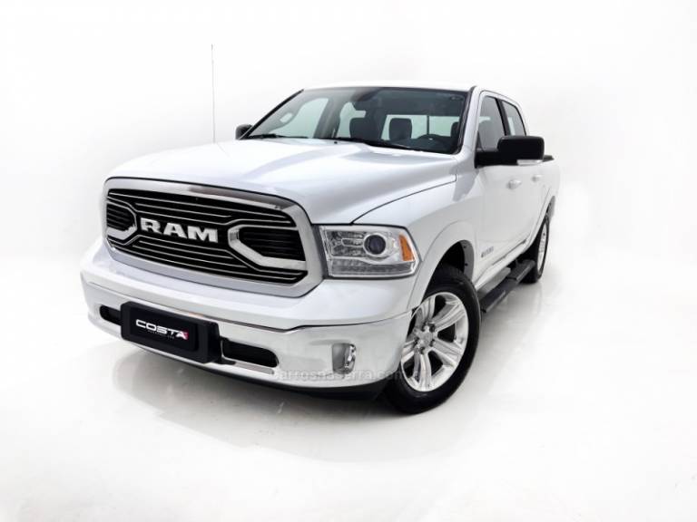 RAM - CLASSIC - 2023/2023 - Branca - Sob Consulta