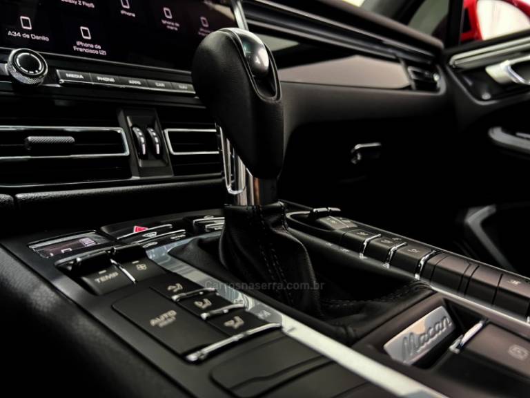 PORSCHE - MACAN - 2021/2021 - Vermelha - Sob Consulta