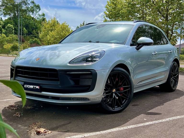 PORSCHE - MACAN - 2023/2023 - Prata - R$ 699.000,00