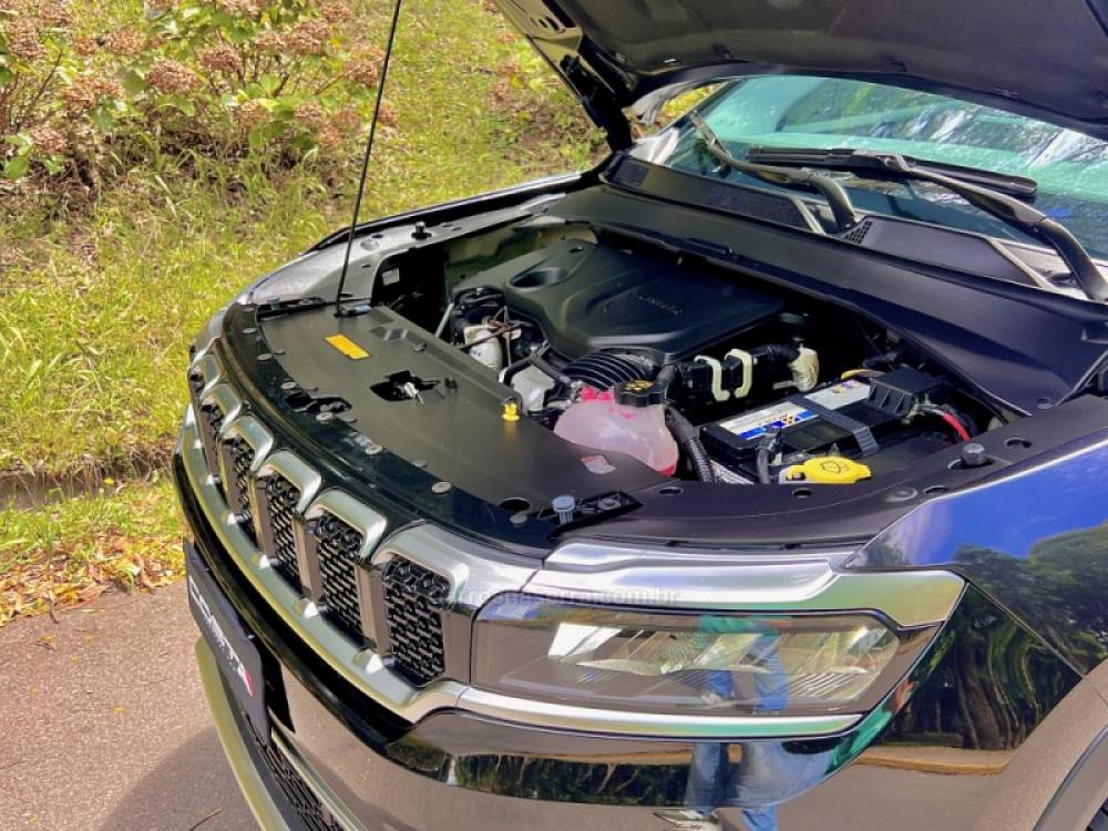 JEEP - COMMANDER - 2023/2023 - Preta - Sob Consulta