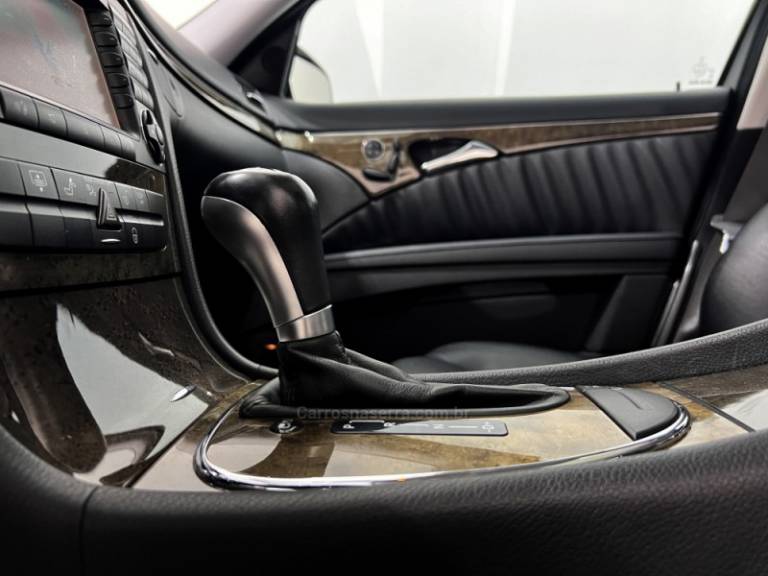 MERCEDES-BENZ - E 350 - 2007/2007 - Preta - Sob Consulta