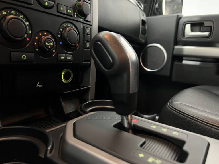 LAND ROVER - DISCOVERY 3 - 2008/2008 - Preta - Sob Consulta