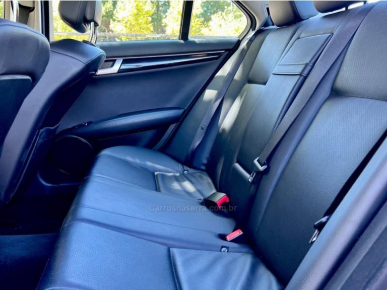 MERCEDES-BENZ - C 180 - 2014/2014 - Cinza - R$ 79.900,00