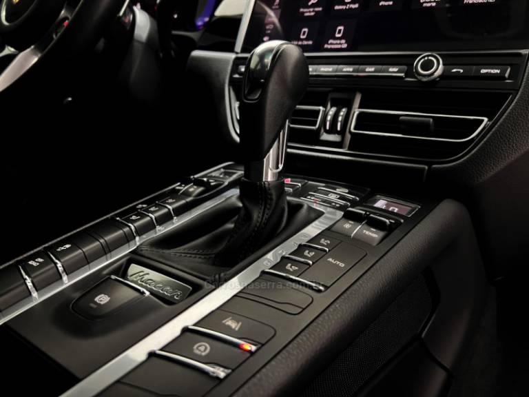PORSCHE - MACAN - 2021/2021 - Vermelha - Sob Consulta