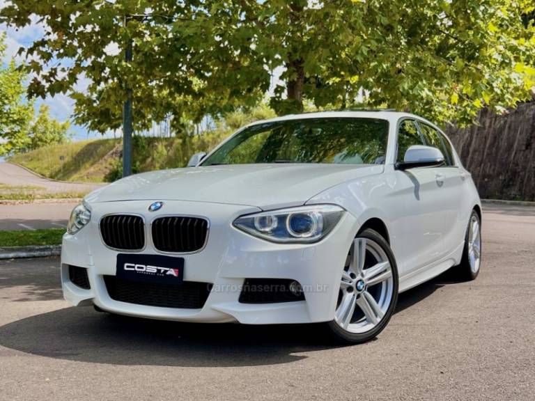 BMW - 125I - 2014/2014 - Branca - R$ 119.900,00
