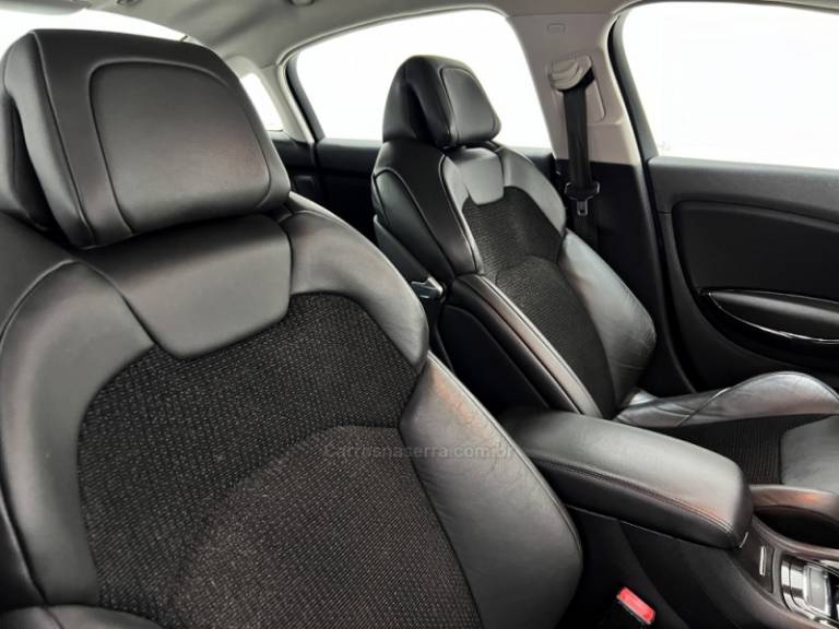 CITROËN - C5 - 2009/2009 - Prata - Sob Consulta