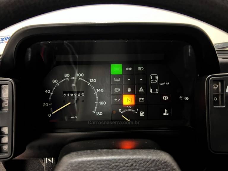 FIAT - UNO - 1994/1994 - Vermelha - Sob Consulta