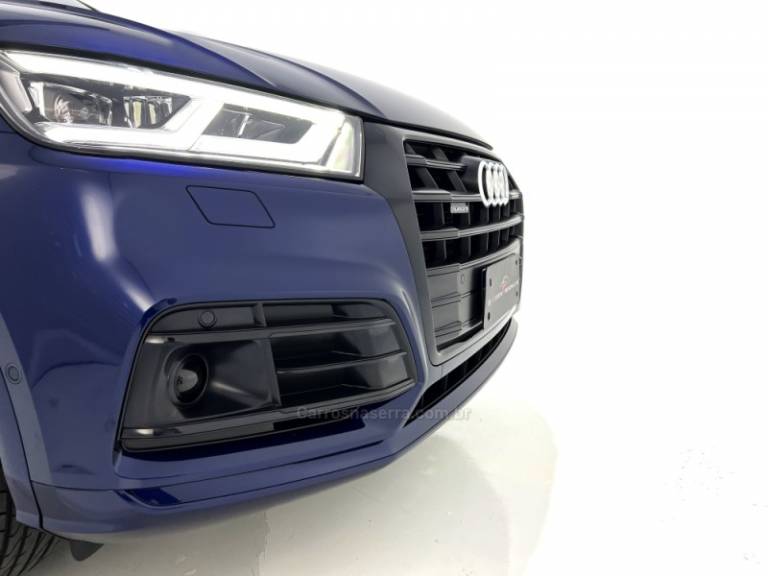 AUDI - Q5 - 2020/2020 - Azul - Sob Consulta