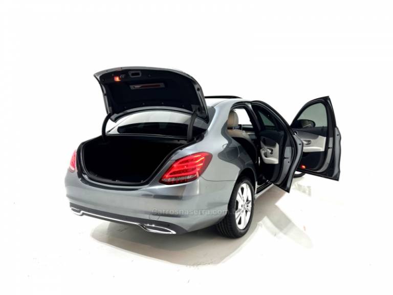 MERCEDES-BENZ - C 250 - 2018/2018 - Cinza - Sob Consulta