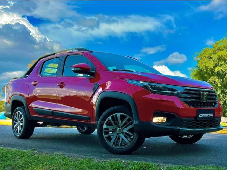 FIAT - STRADA - 2022/2022 - Vermelha - R$ 111.900,00