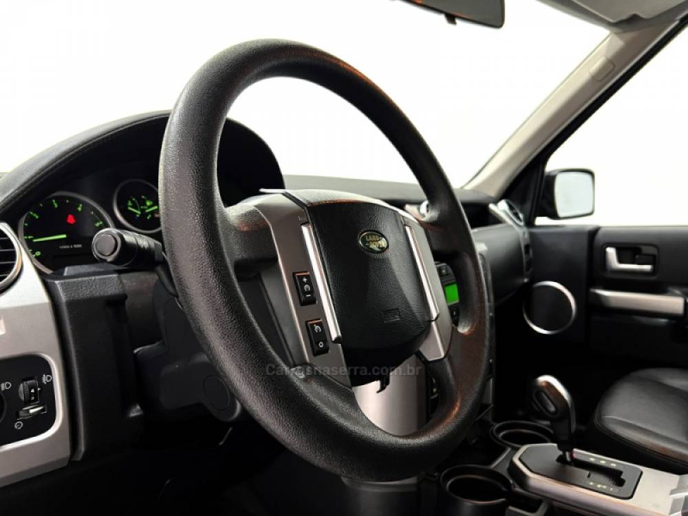 LAND ROVER - DISCOVERY 3 - 2008/2008 - Preta - Sob Consulta